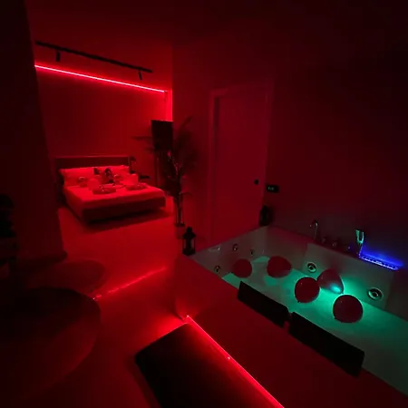Moon Luxury