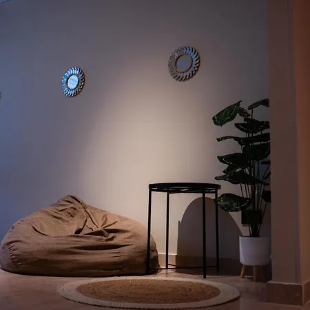 Moon Luxury ゲストハウス